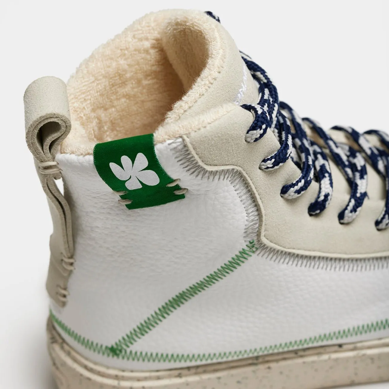 RAMONA OJOS VERDES | Sustainable Sneakers